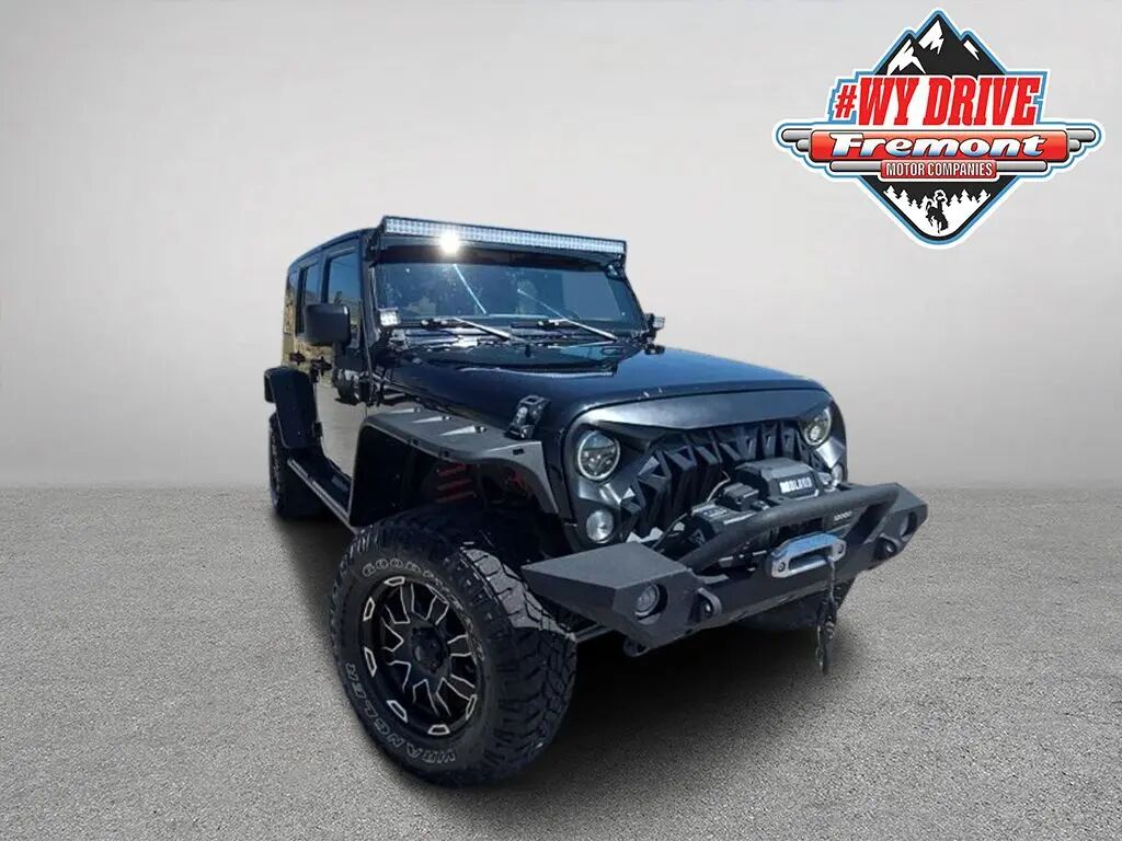 2014 Jeep Wrangler Unlimited Sport — photo 1 of 39