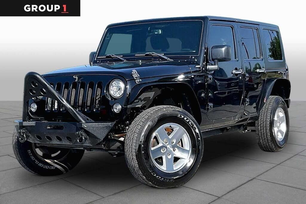 2017 Jeep Wrangler Unlimited Sport — photo 1 of 3
