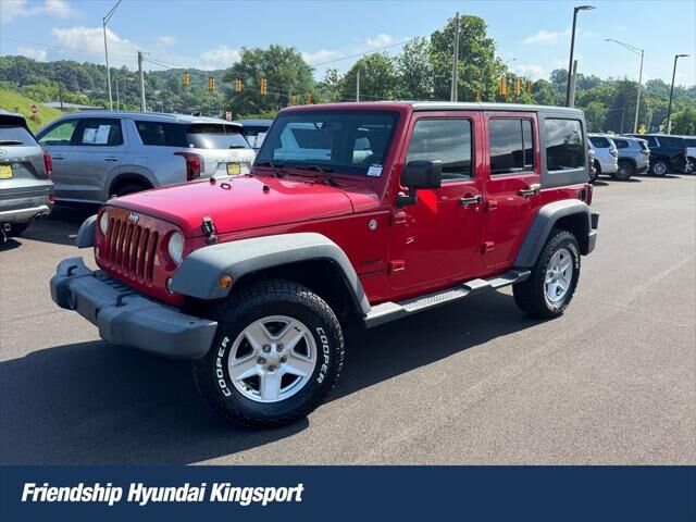 2014 Jeep Wrangler Unlimited Sport — photo 1 of 13