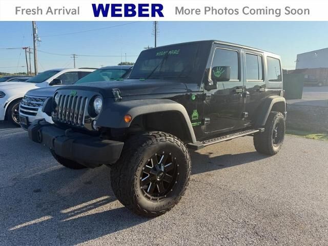 2017 Jeep Wrangler Unlimited Sport — photo 1 of 6