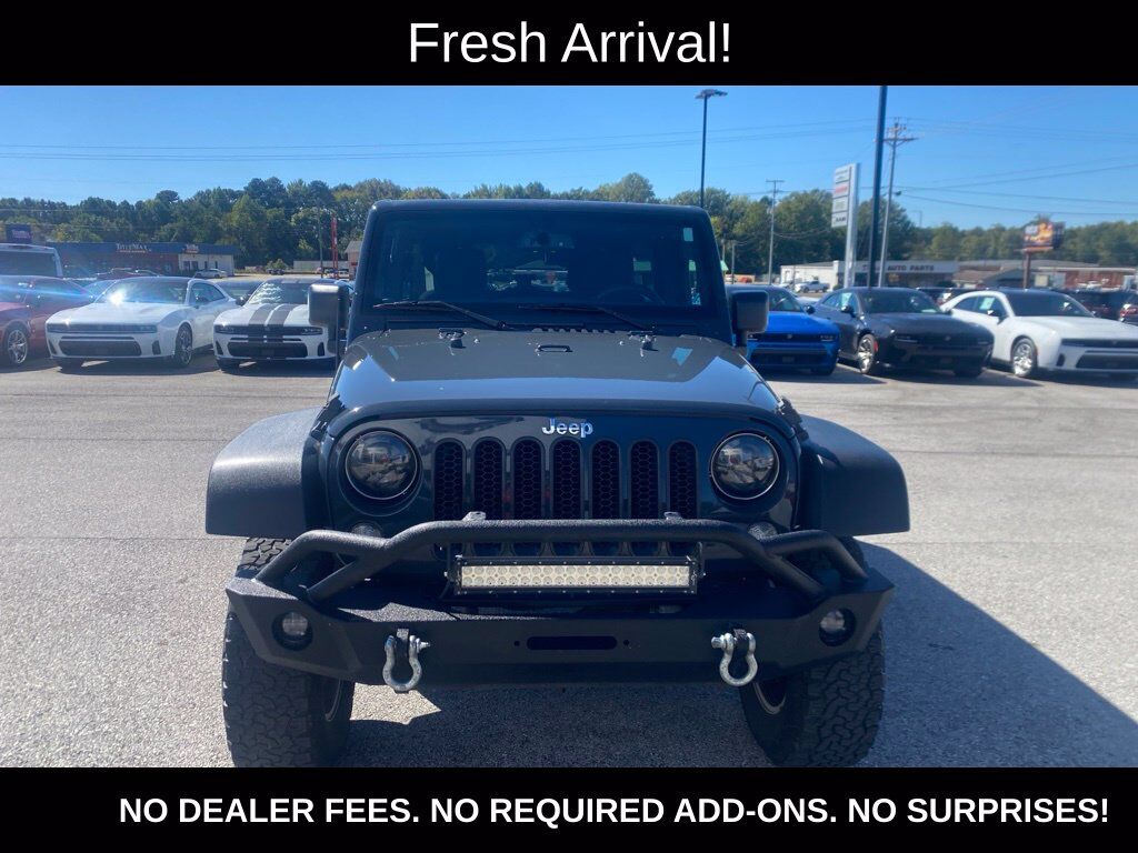 2017 Jeep Wrangler Unlimited Unlimited Sport — photo 1 of 13
