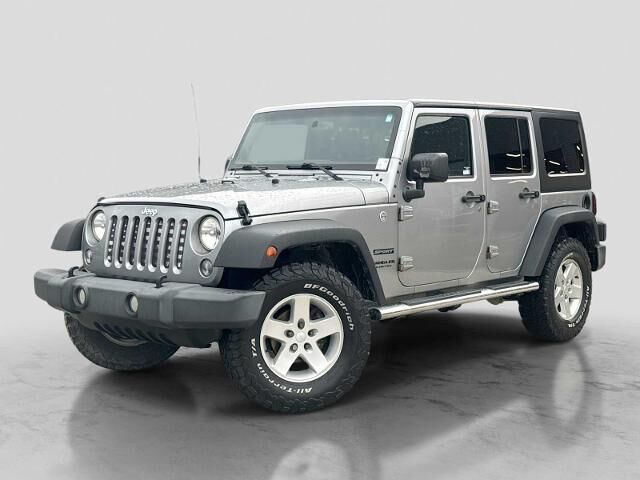 2016 Jeep Wrangler Unlimited Sport — photo 1 of 13