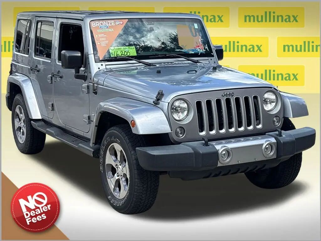 2016 Jeep Wrangler Unlimited Sahara — photo 1 of 26