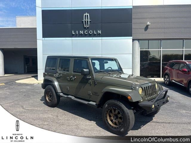 2015 Jeep Wrangler Unlimited Sahara — photo 1 of 26