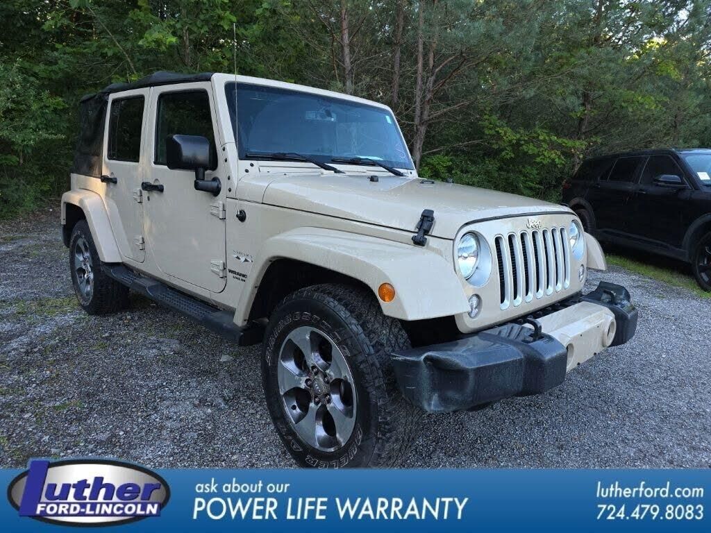 2016 Jeep Wrangler Unlimited Sahara — photo 1 of 2