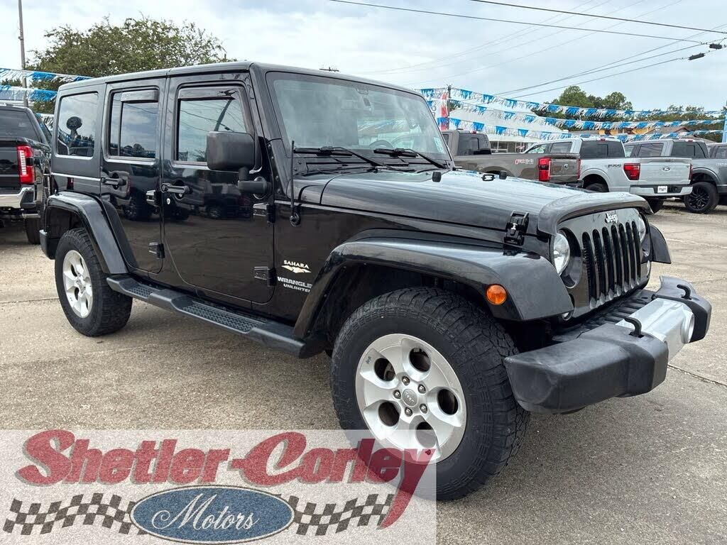 2015 Jeep Wrangler Unlimited Sahara — photo 1 of 1