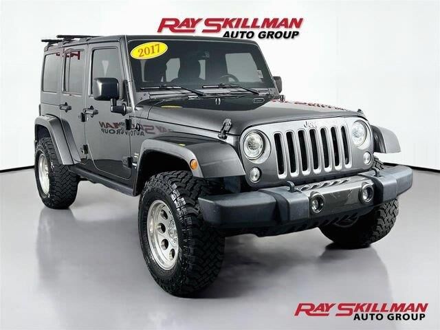 2017 Jeep Wrangler Unlimited Sahara — photo 1 of 13
