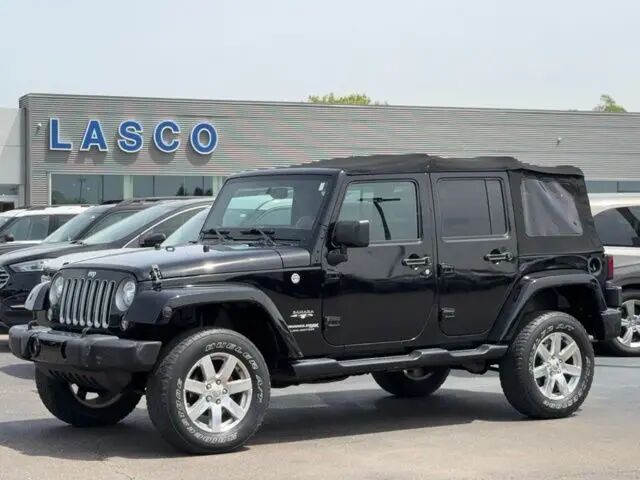 2018 Jeep Wrangler JK Unlimited Sahara — photo 1 of 13