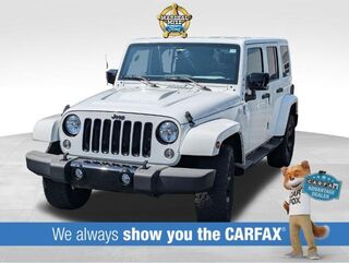2015 Jeep Wrangler Unlimited Sahara — photo 1 of 10