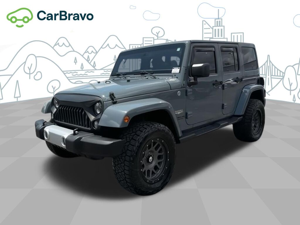 2015 Jeep Wrangler Unlimited Sahara — photo 1 of 6