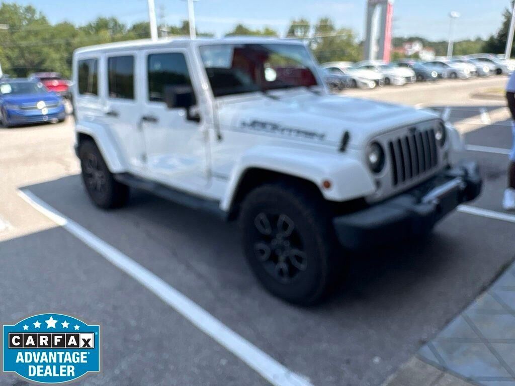 2017 Jeep Wrangler Unlimited Sahara — photo 1 of 4