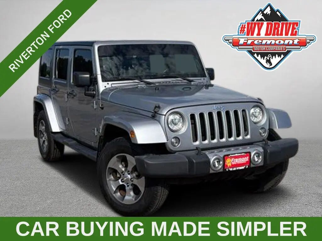 2017 Jeep Wrangler Unlimited Sahara — photo 1 of 13