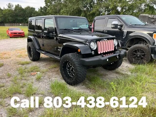 2017 Jeep Wrangler Unlimited Sahara — photo 1 of 21