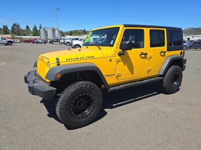 2015 Jeep Wrangler Unlimited Rubicon — photo 1 of 52