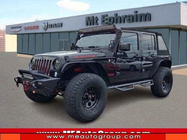 2016 Jeep Wrangler Unlimited Rubicon — photo 1 of 26