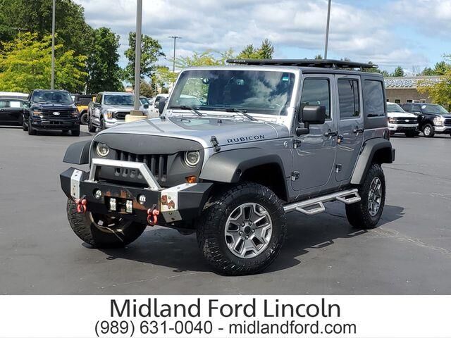 2013 Jeep Wrangler Unlimited Rubicon — photo 1 of 26