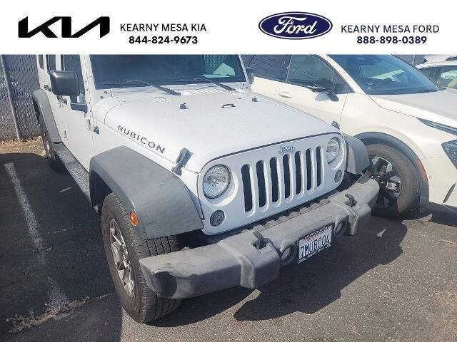 2015 Jeep Wrangler Unlimited Rubicon — photo 1 of 39