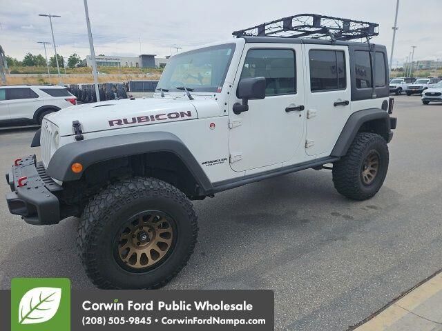 2016 Jeep Wrangler Unlimited Rubicon — photo 1 of 39