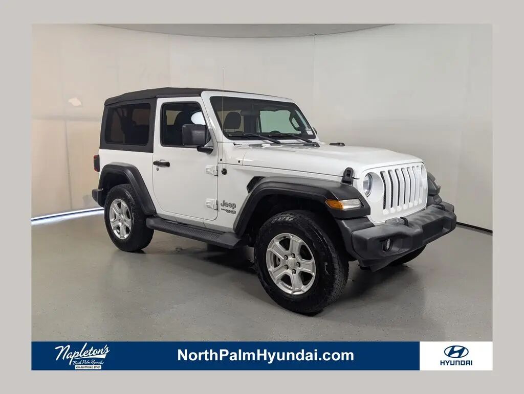 2019 Jeep Wrangler Sport — photo 1 of 13