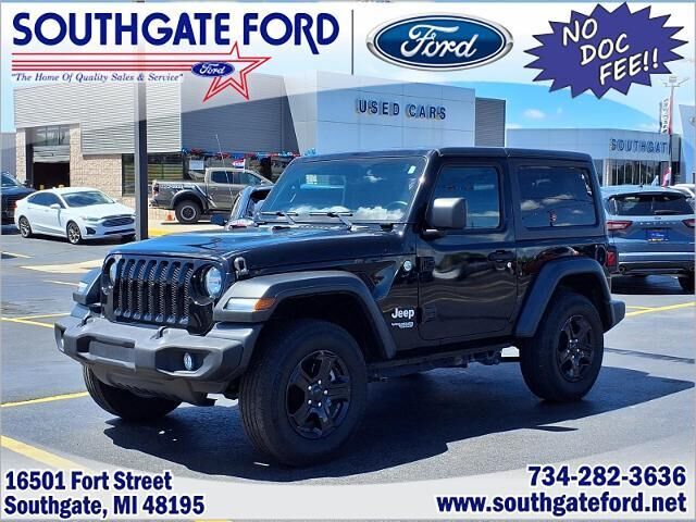 2020 Jeep Wrangler Sport — photo 1 of 13