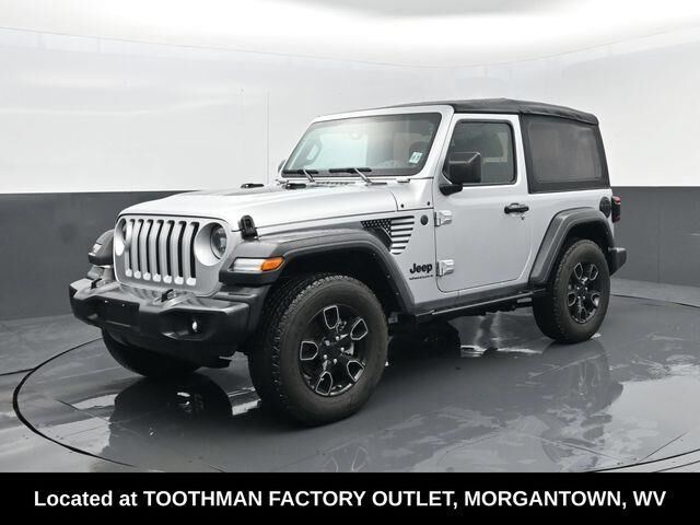 2023 Jeep Wrangler Sport — photo 1 of 13