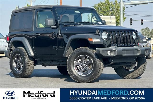2023 Jeep Wrangler Sport — photo 1 of 14
