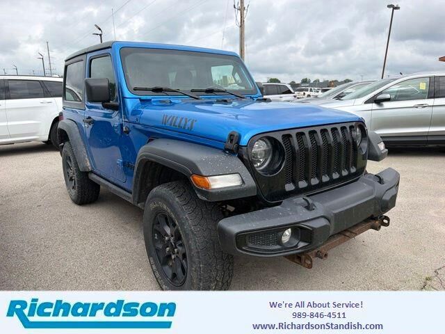 2021 Jeep Wrangler Sport — photo 1 of 13