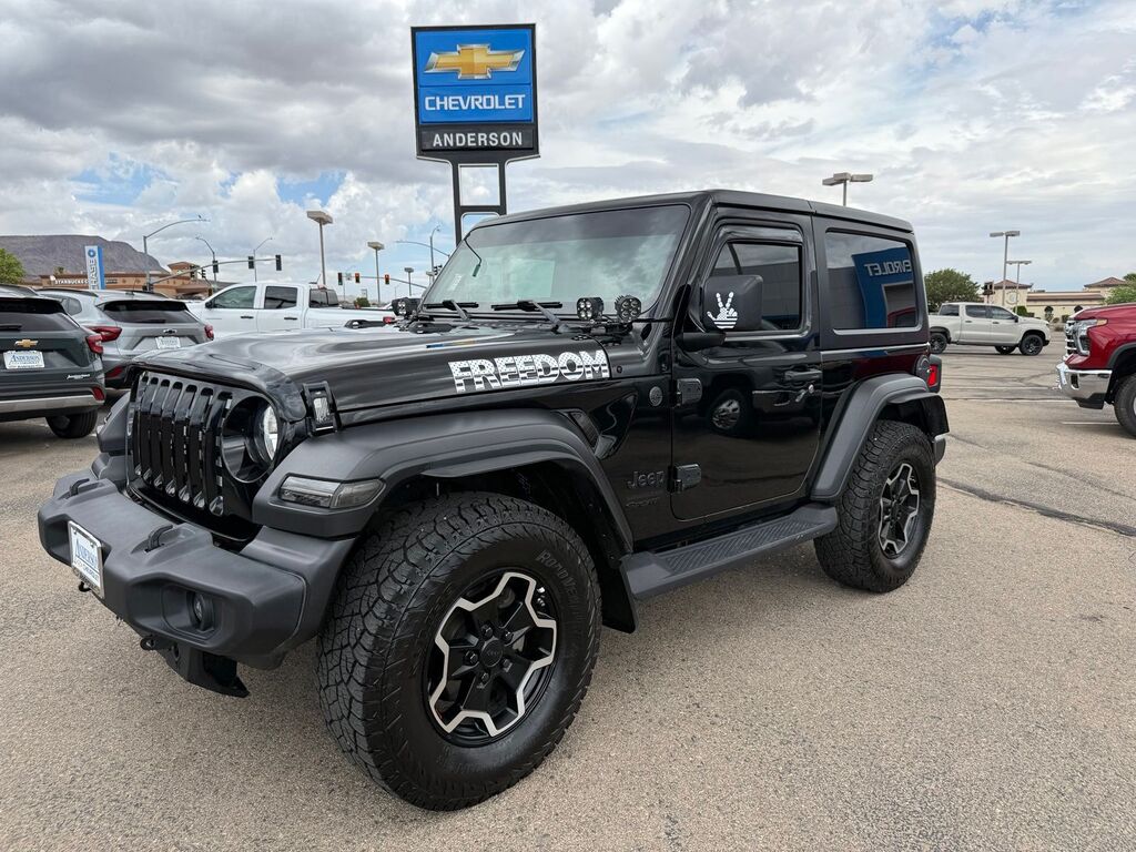 2022 Jeep Wrangler Sport S — photo 1 of 13