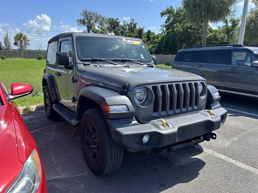2022 Jeep Wrangler Sport — photo 1 of 26