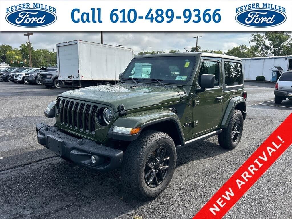 2023 Jeep Wrangler Sport — photo 1 of 1