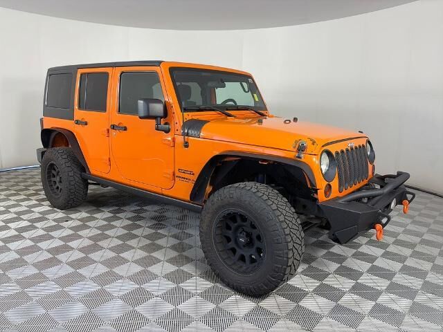 2012 Jeep Wrangler Unlimited Sahara