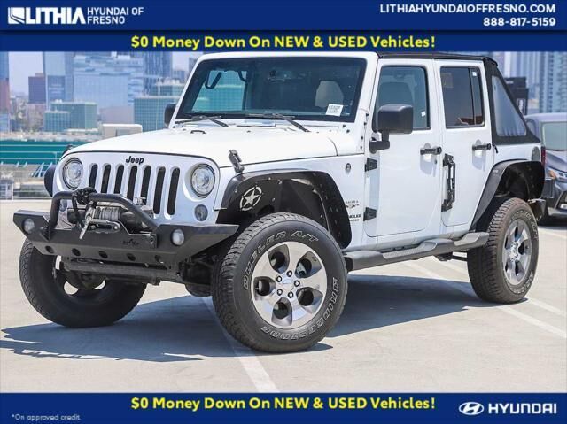 2017 Jeep Wrangler Unlimited Sahara — photo 1 of 13