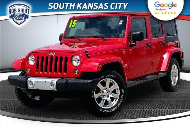 2015 Jeep Wrangler Unlimited Sahara — photo 1 of 26