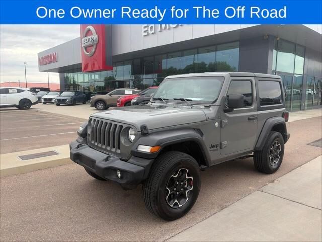 2021 Jeep Wrangler Sport — photo 1 of 26