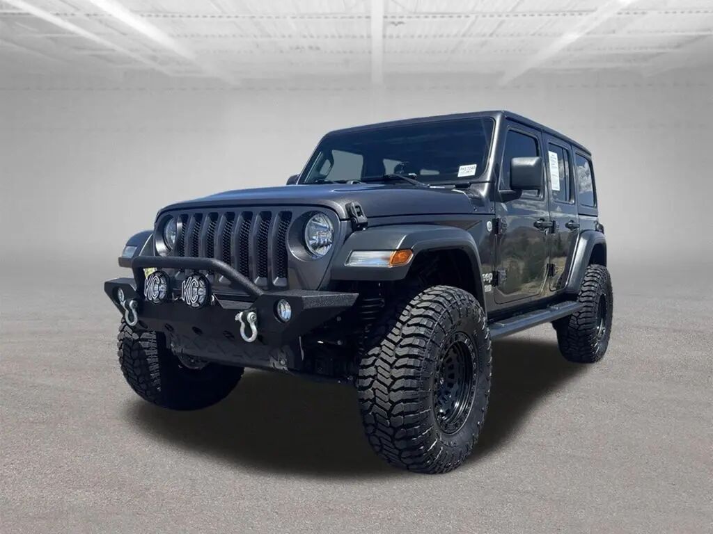 2019 Jeep Wrangler Unlimited Sport — photo 1 of 22