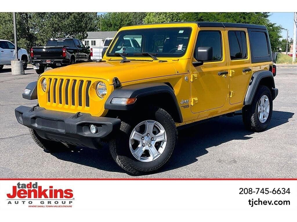 2018 Jeep Wrangler Unlimited Sport — photo 1 of 5