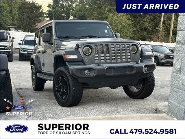 2019 Jeep Wrangler Unlimited Sport — photo 1 of 4