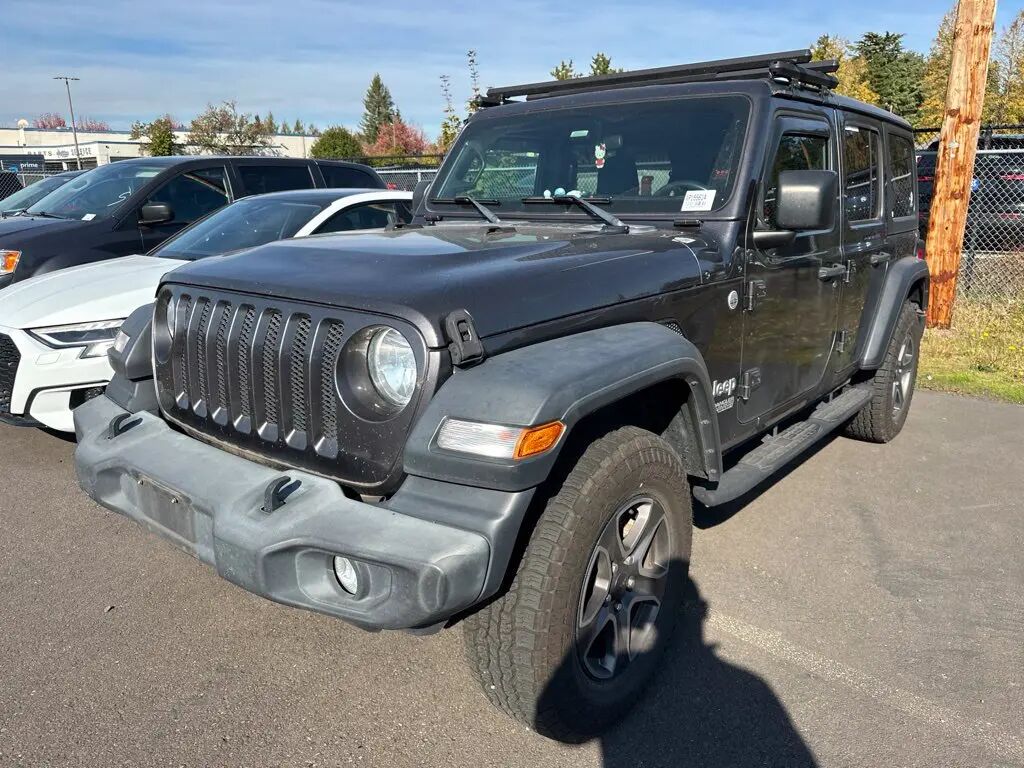 2019 Jeep Wrangler Unlimited Sport — photo 1 of 6