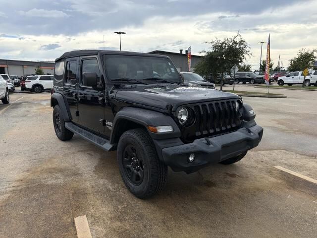 2019 Jeep Wrangler Unlimited Sport — photo 1 of 26
