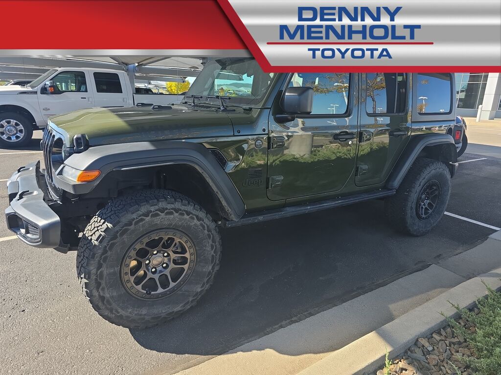 2023 Jeep Wrangler — photo 1 of 13