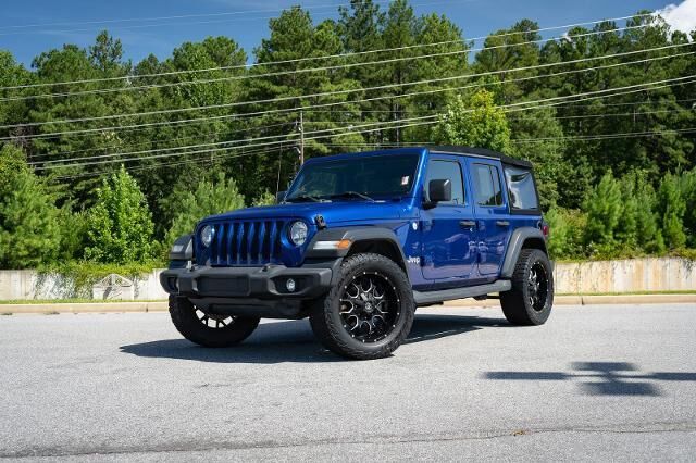 2018 Jeep Wrangler Unlimited Sport — photo 1 of 26