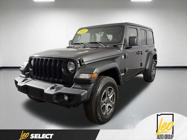 2021 Jeep Wrangler Unlimited Sport — photo 1 of 13