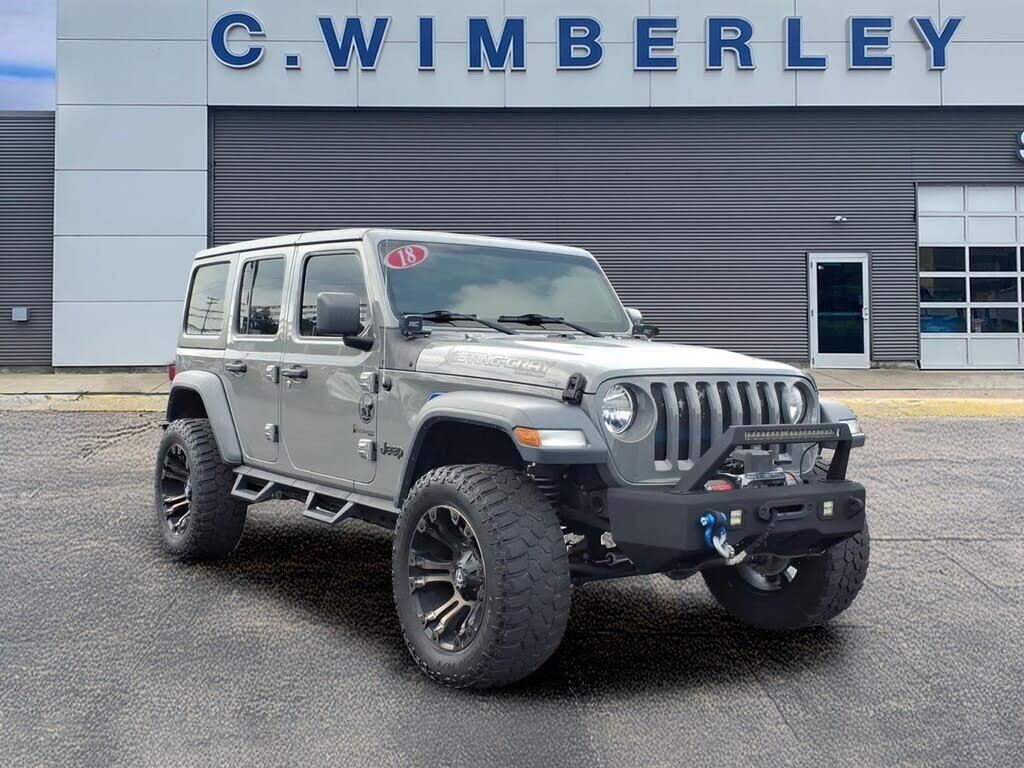 2018 Jeep Wrangler Unlimited Sport — photo 1 of 1