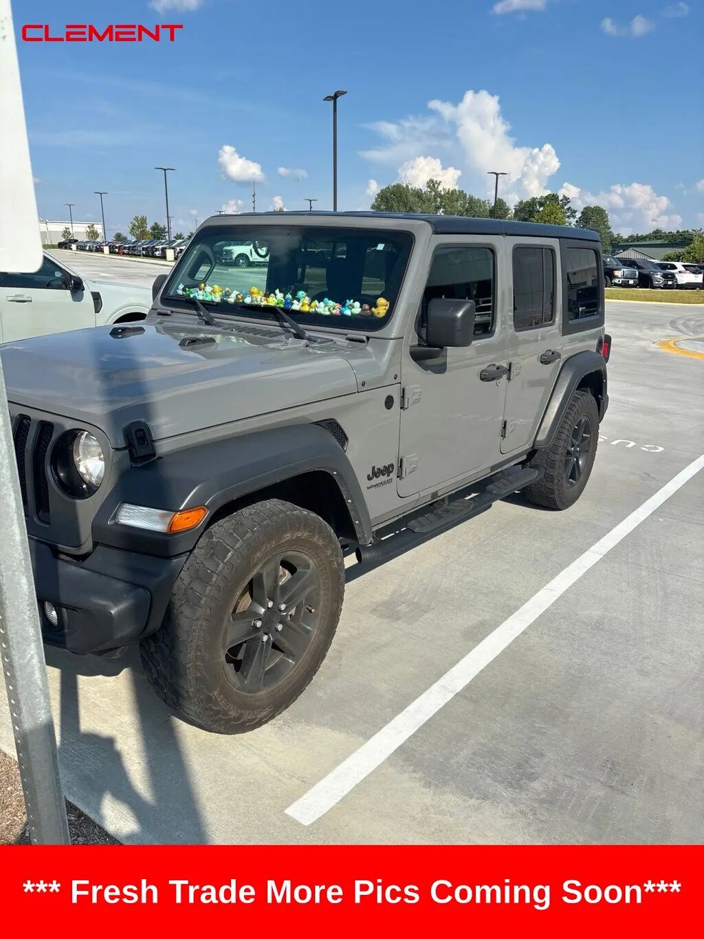 2022 Jeep Wrangler Unlimited Sport — photo 1 of 4