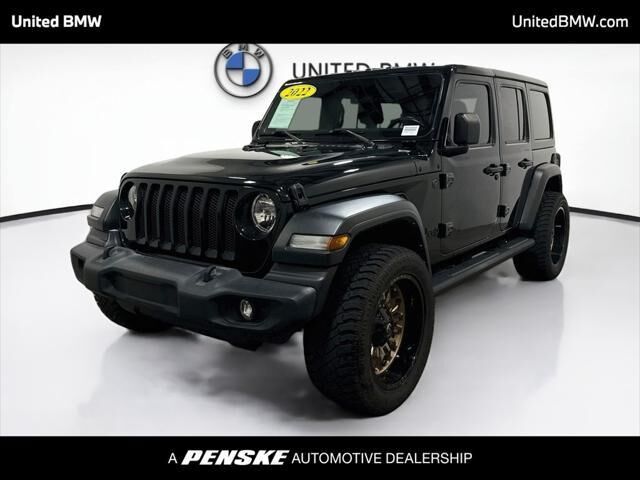 2022 Jeep Wrangler Unlimited Sport — photo 1 of 13