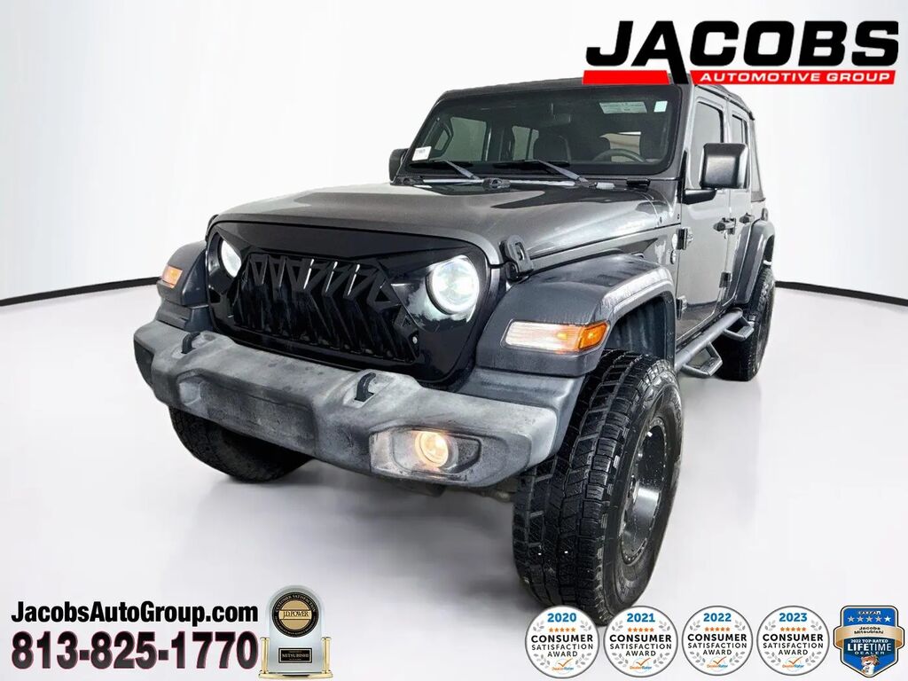 2018 Jeep Wrangler Unlimited Sport — photo 1 of 13