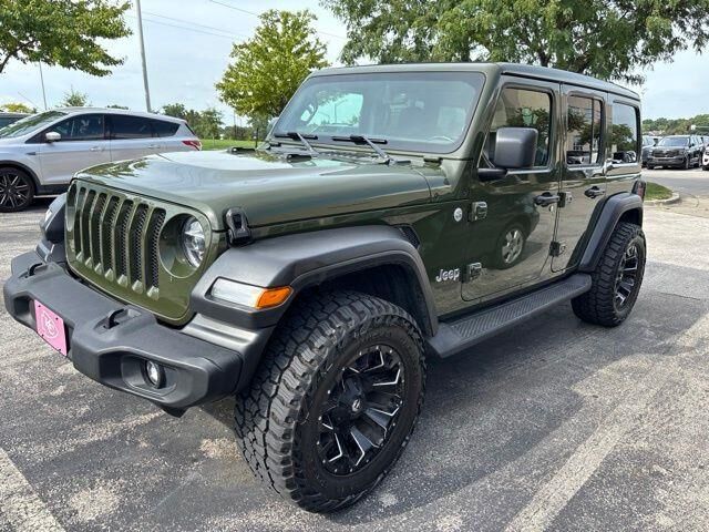 2021 Jeep Wrangler Unlimited Sport — photo 1 of 13