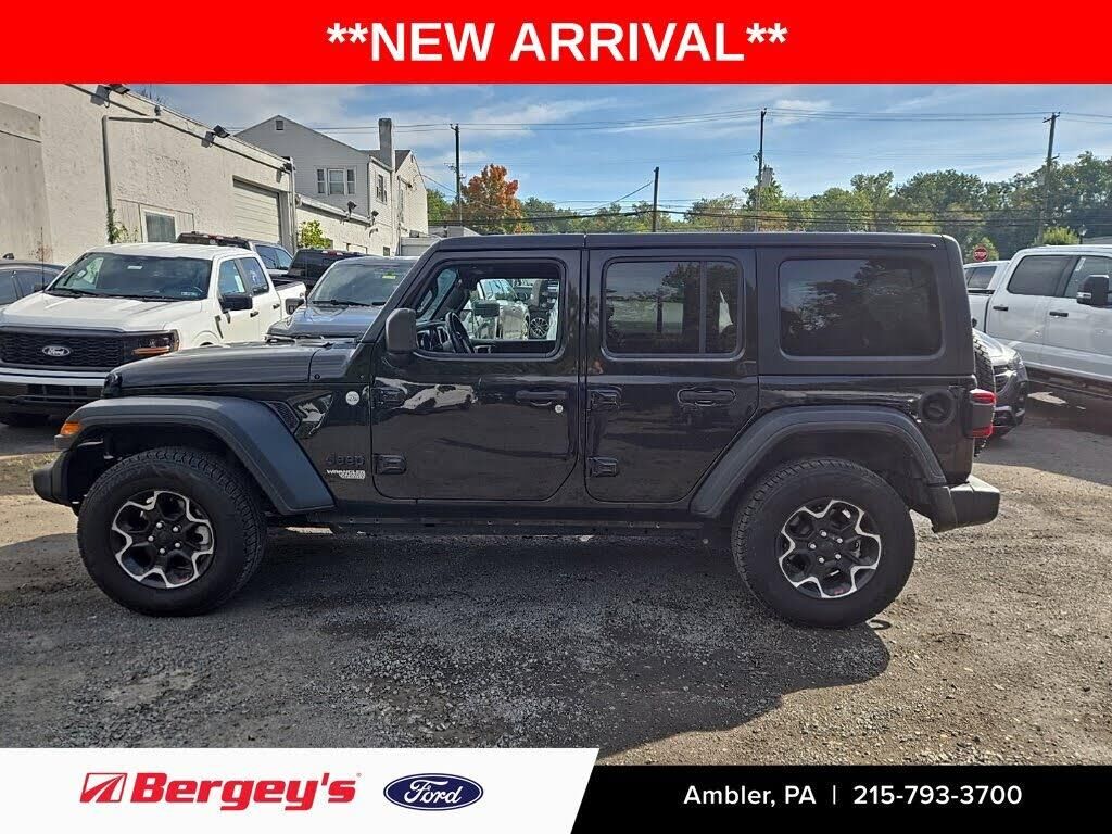 2021 Jeep Wrangler Unlimited Sport — photo 1 of 1