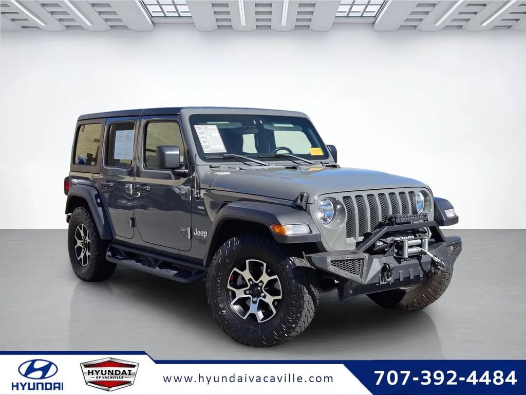 2019 Jeep Wrangler Unlimited Sport — photo 1 of 13