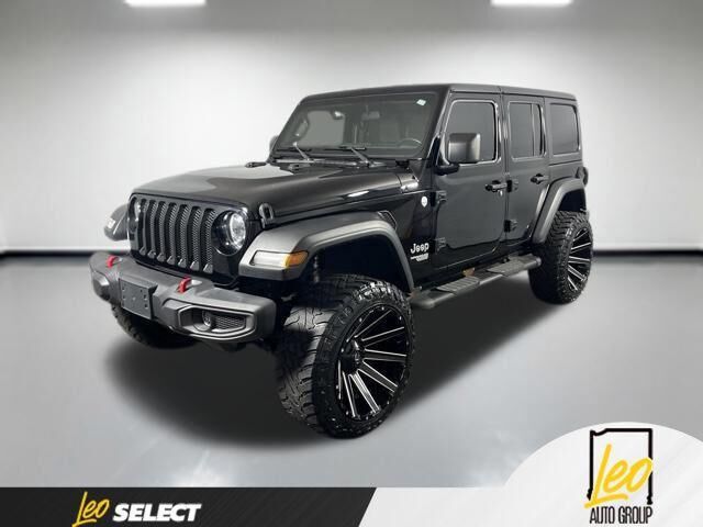 2021 Jeep Wrangler Unlimited Sport — photo 1 of 13